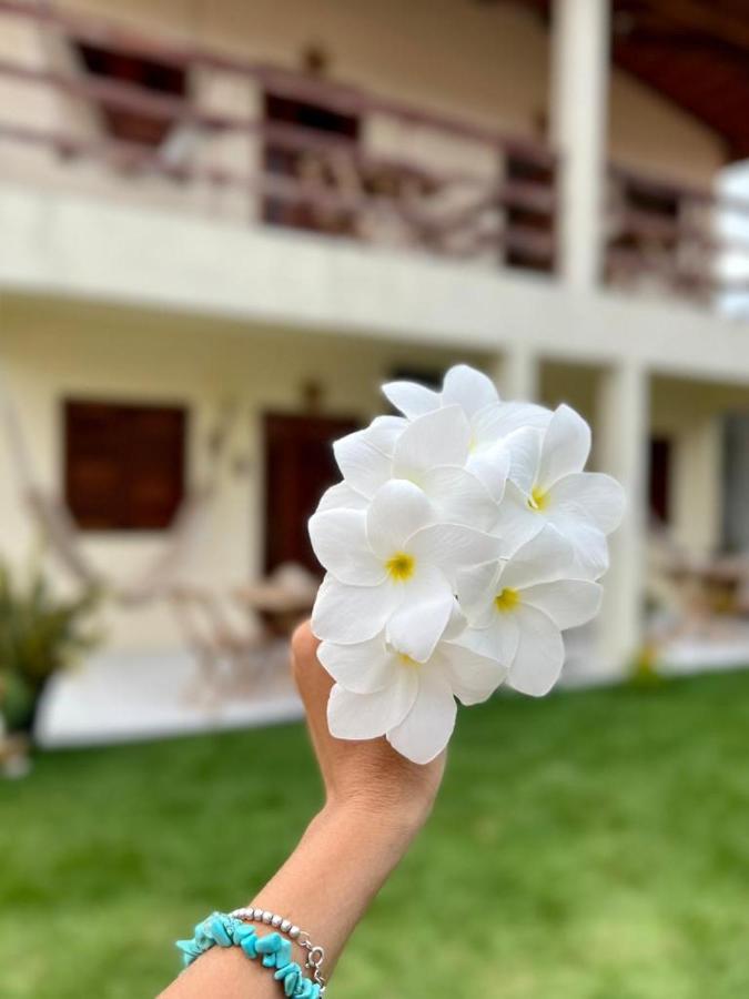 Suite Das Flores Em Guajiru トライリ エクステリア 写真